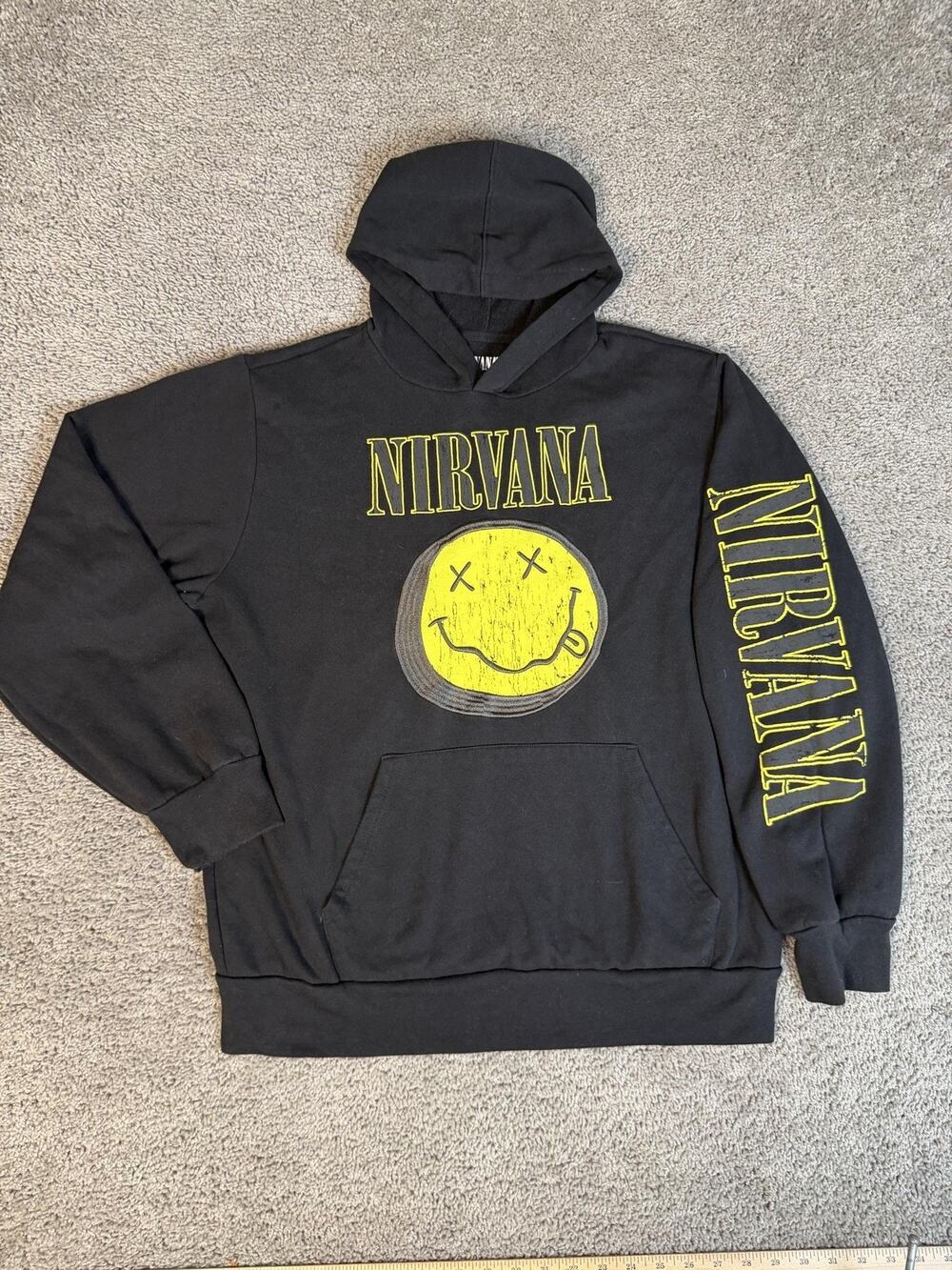 Nirvana Hoodie Mens L Black Pullover Hooded Pockets Graphic Fleece Logo